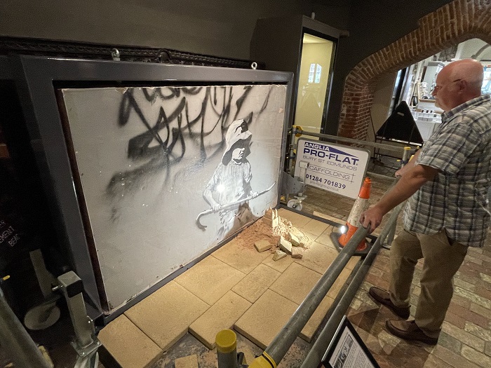 Banksy's Sandcastle Girl with Cllr Ian Shipp at Moyse's Hall Museum