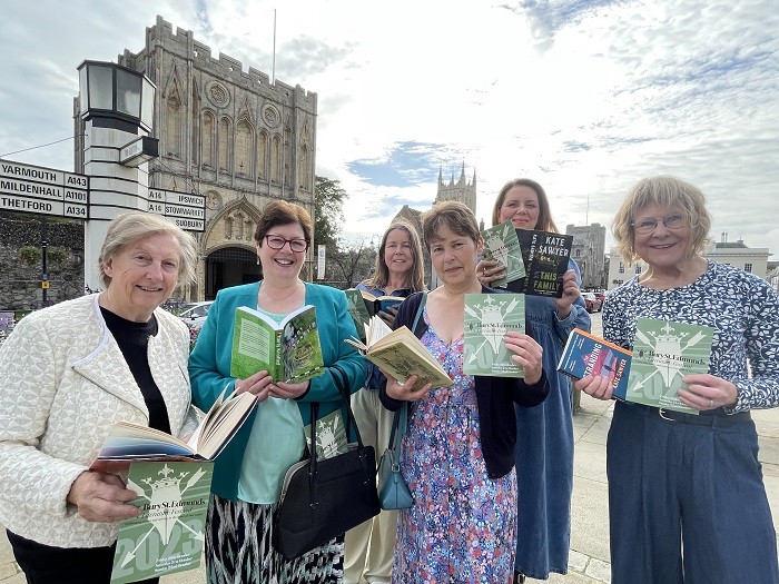 Cllr Marilyn Sayer, Cllr Diane Hind, Clllr Rowena Lindberg and Cllr Donna Higgins have all backed the Bury St Edmunds Literature Festival and are pictured with organisers - author Kate Sawyer and Cllr Julia Wakelam